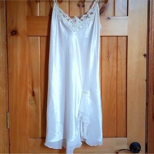 Vintage Linea Donatella Satin Chemise Slip